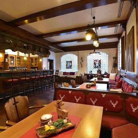 Hotel Kaiserpfalz بادربورن المظهر الخارجي الصورة