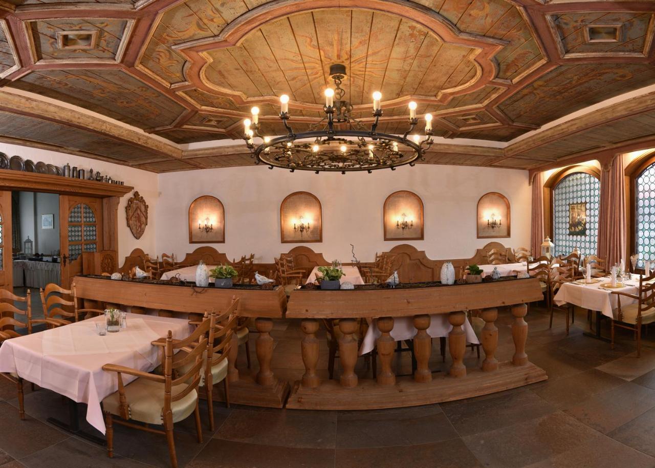 Hotel Kaiserpfalz بادربورن المظهر الخارجي الصورة